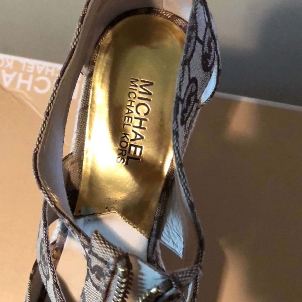 Michael Kors - Picture 4 of 7